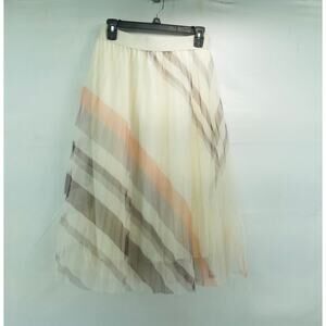 Studio West women’s large cream pleated tool lined skirt